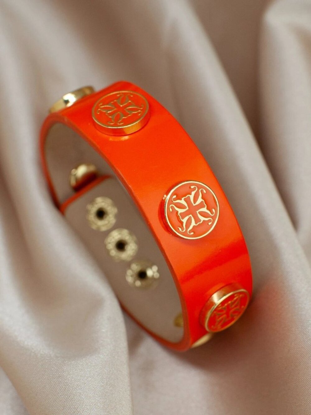 Rustic Cuff Orange Leather Snap Bracelet Gold Medallion Boho Festival Stackable - Picture 5 of 5